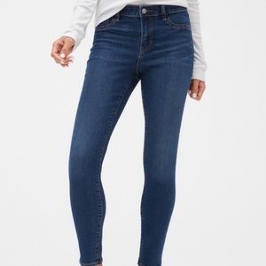 Gap 1969 resolution jean legging